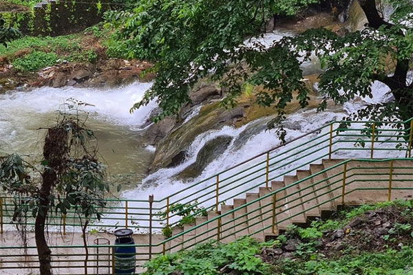 Aruvikuzhy Waterfall